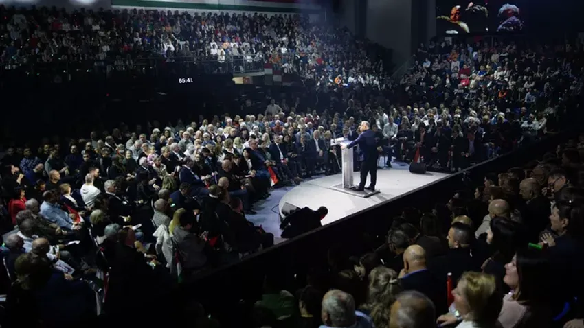 Ezt mondták a fiatalok és a nyugdíjasok a Tisza Pártról