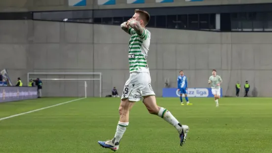 Ez gyors volt, Anglia magyar sztárjához hasonlítják Varga Barnabás utódját