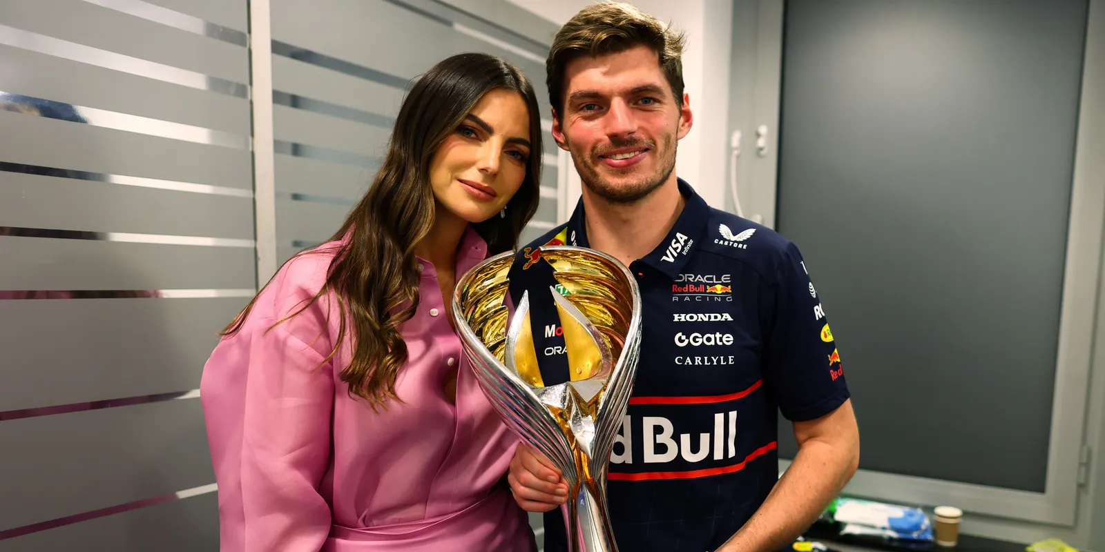 Verstappen és szerelme külön töltik a Valentin-napot