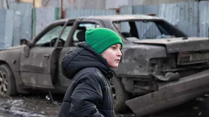 Így küldik haza a háborús Ukrajnába a menekülteket