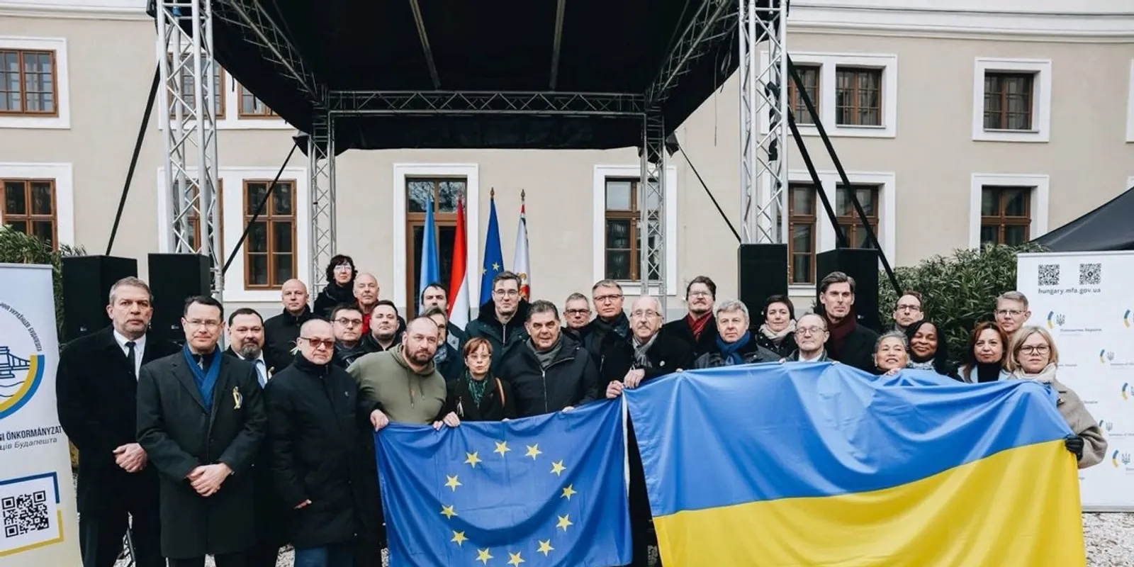 A tiszások a minket zsaroló Ukrajnáért tüntiznek