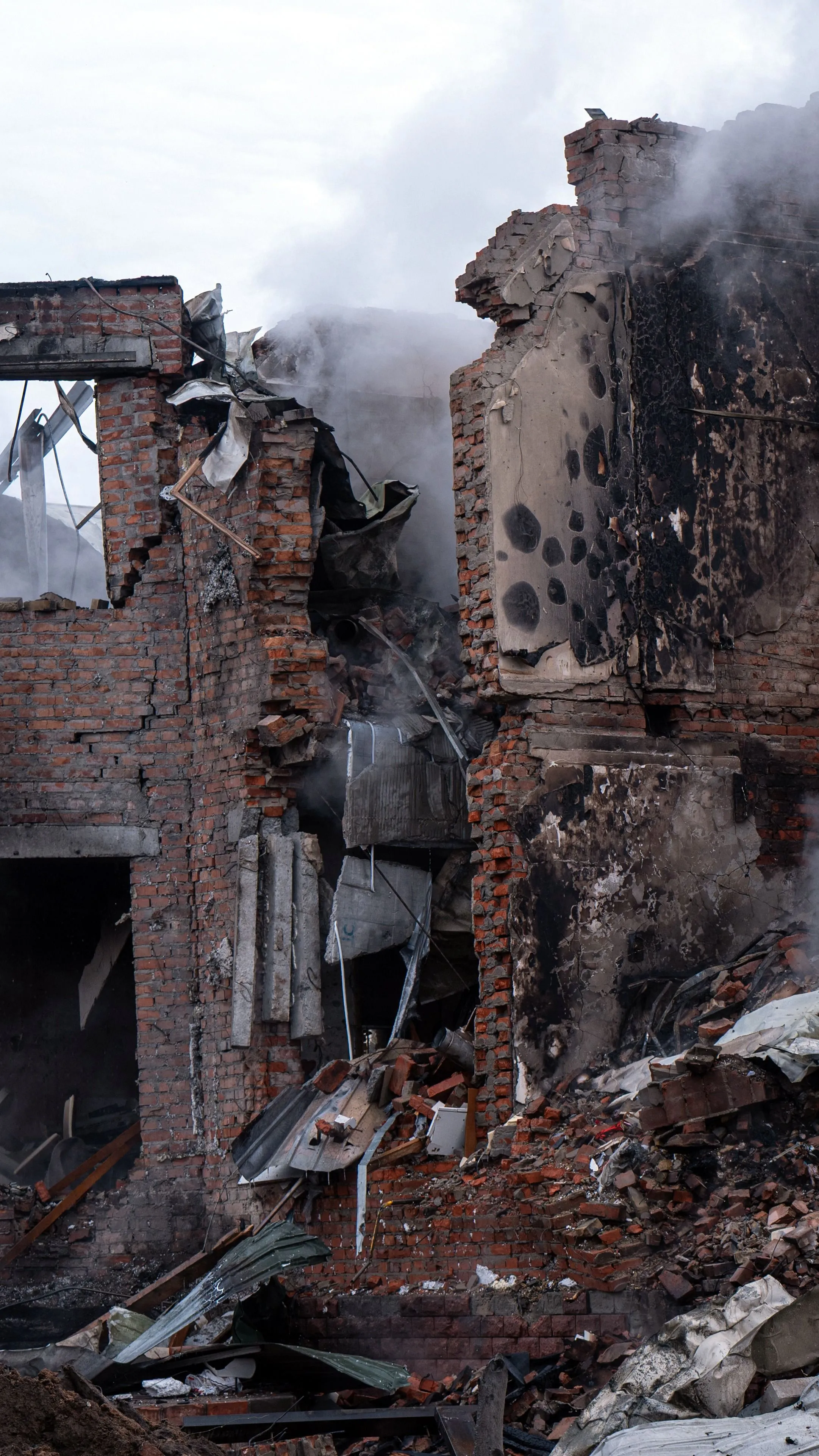 Négy éve tart a mészárlás: Ukrajna tízmillió embert veszített el a háború kezdete óta