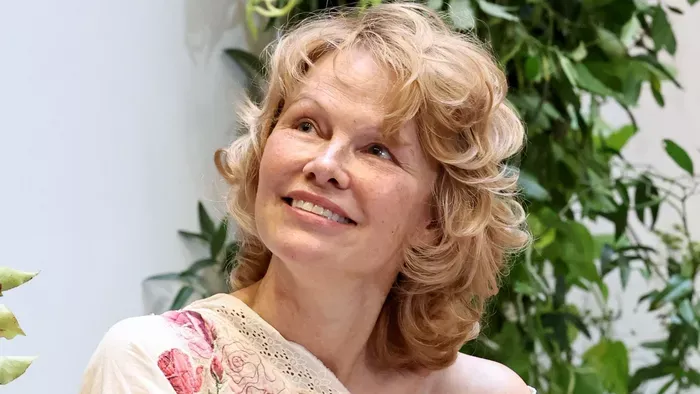 Döbbenetes kéréssel fordult Pamela Anderson a fiához