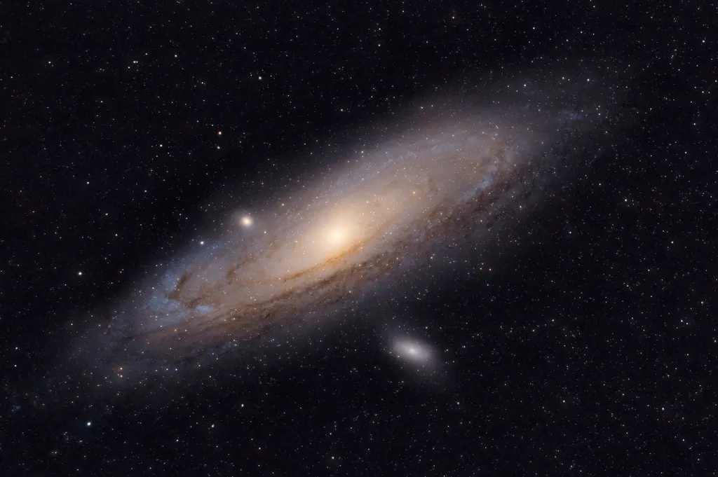 Pintér Máté világűr