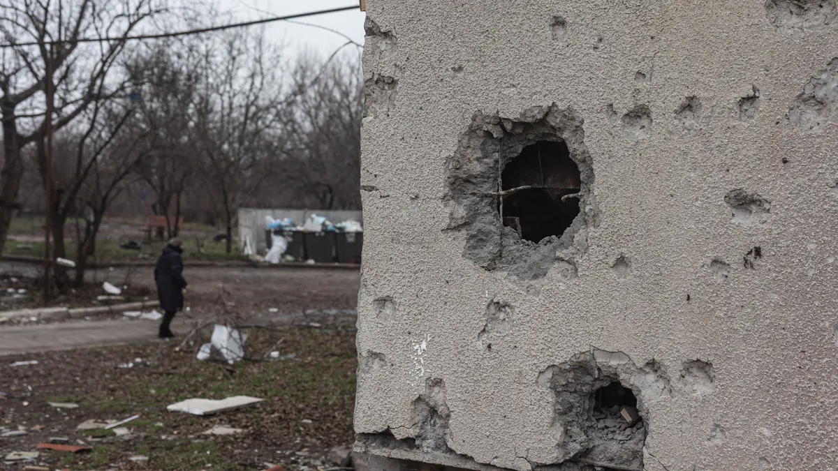 A háború lezárását már több külső hatalom is sürgeti