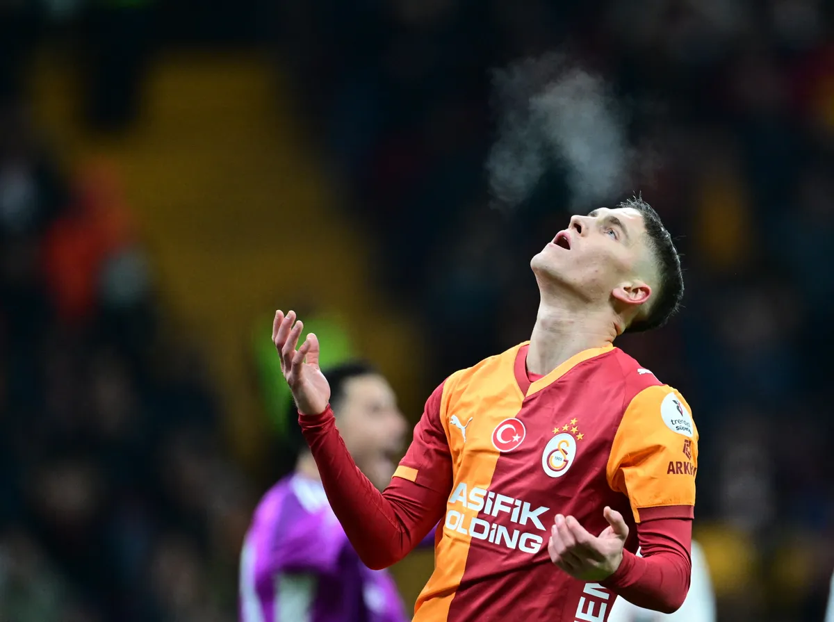 Sallai Roland a Galatasaray mezében