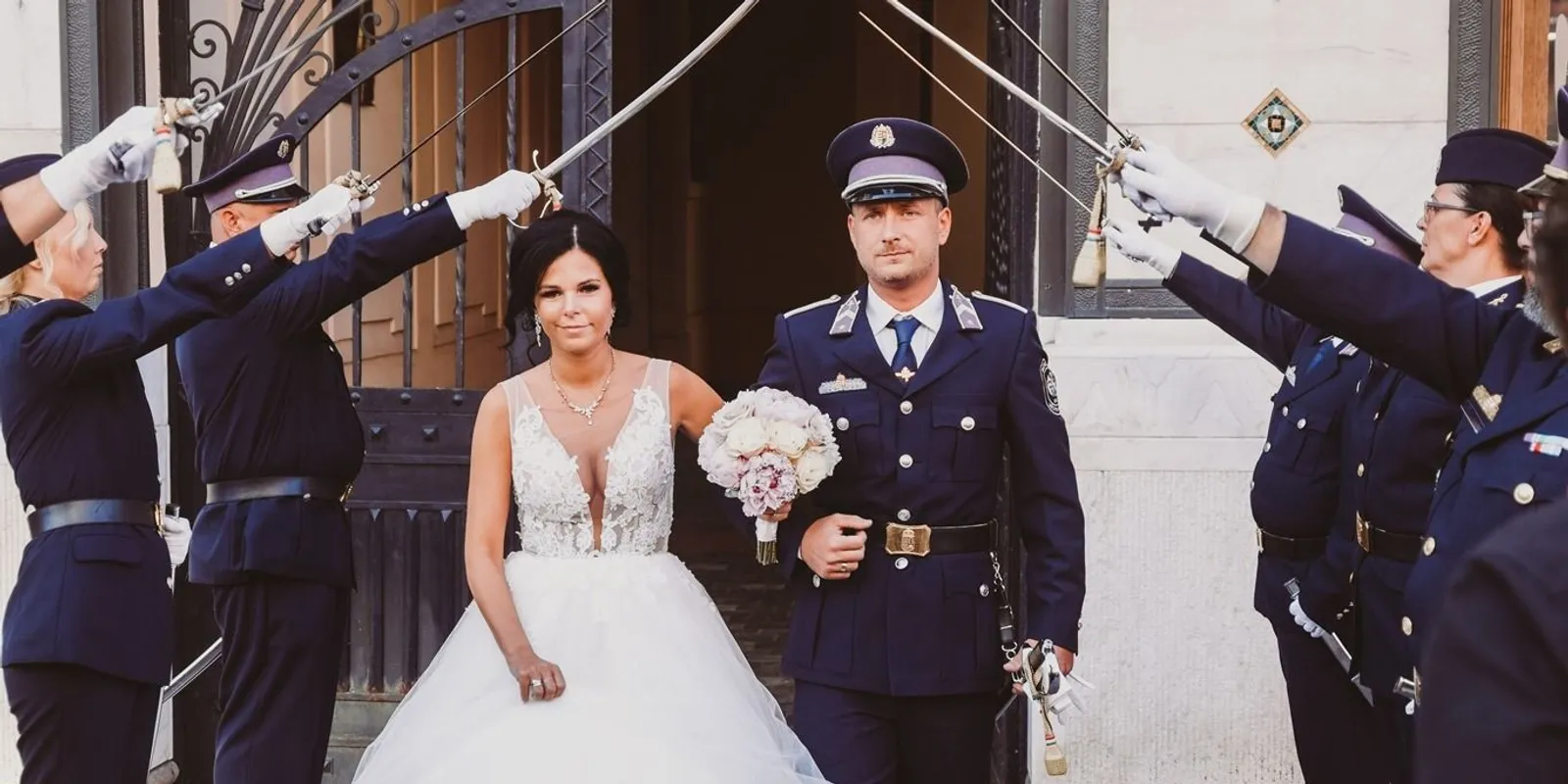 Szolgálatból szerelem - Házasság hete a börtön falai között