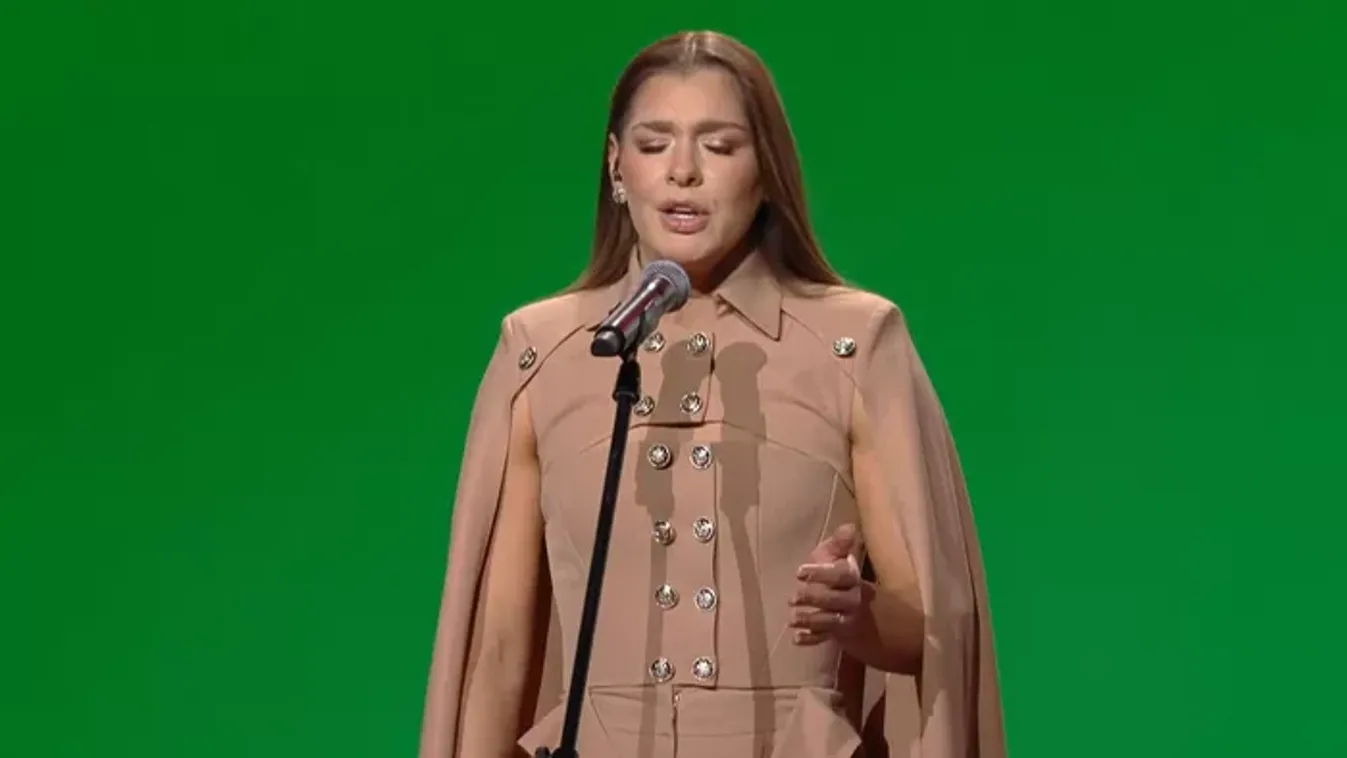 Dér Heni is felszólalt a háború ellen: Bízom benne, hogy messziről elkerül minket