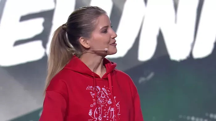 Szabó Zsófi nemet mondott a háború finanszírozására