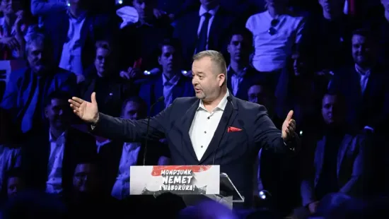 Nem hiszed el, mennyi idő kellett a Fidesz diósgyőri jelöltjének az ajánlásokhoz