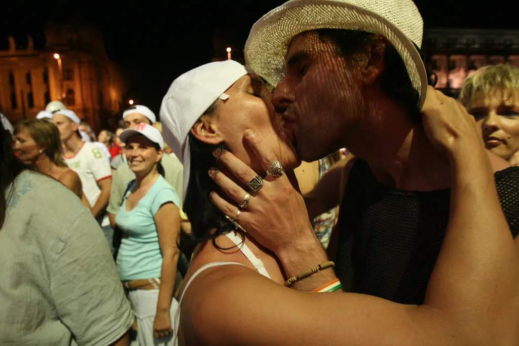 Kossuth tér csókrekord