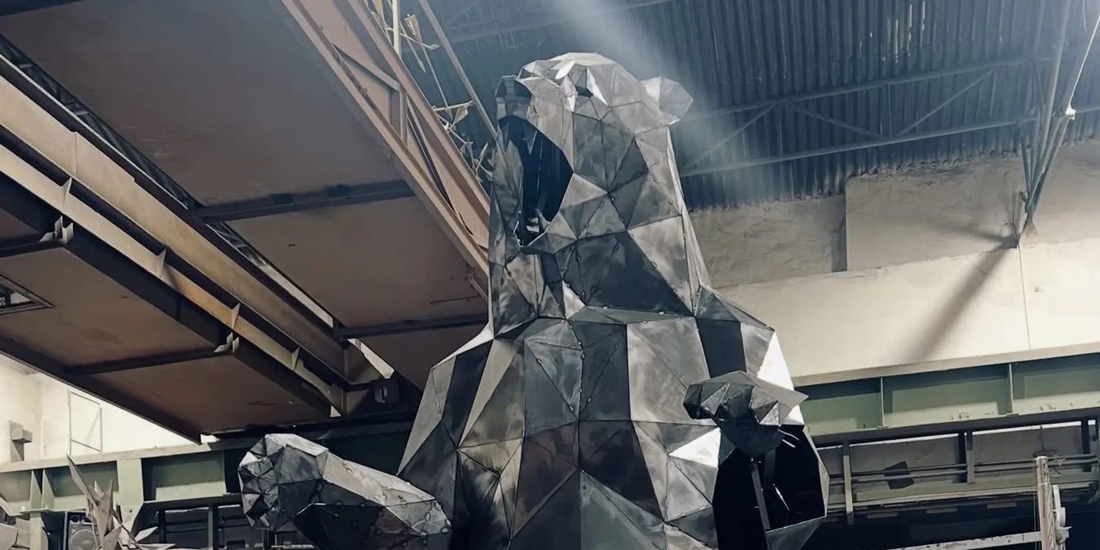 Egy acélmedve őrzi majd Tusnádfürdőt!