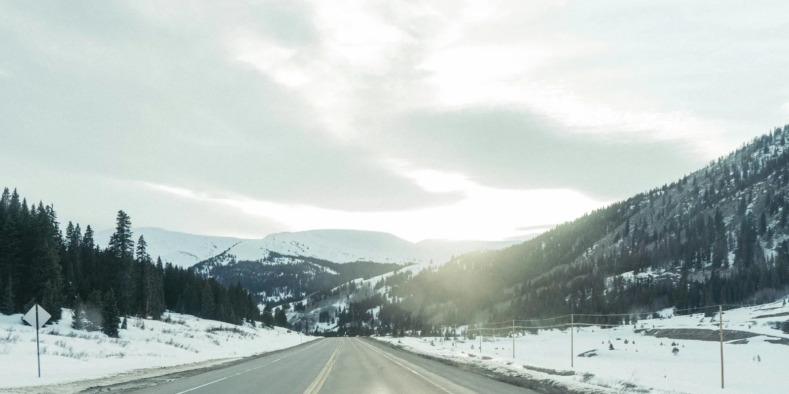 Hóhelyzet: fontos figyelmeztetést adtak ki az autósoknak