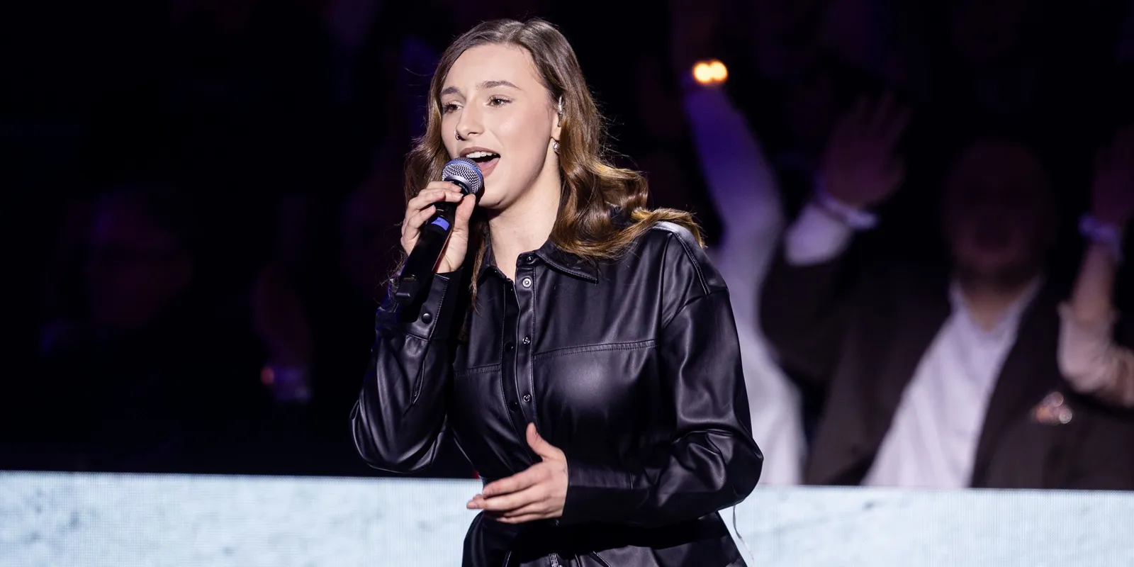 Sztárdömping a békéscsabai Háborúellenes Gyűlésen