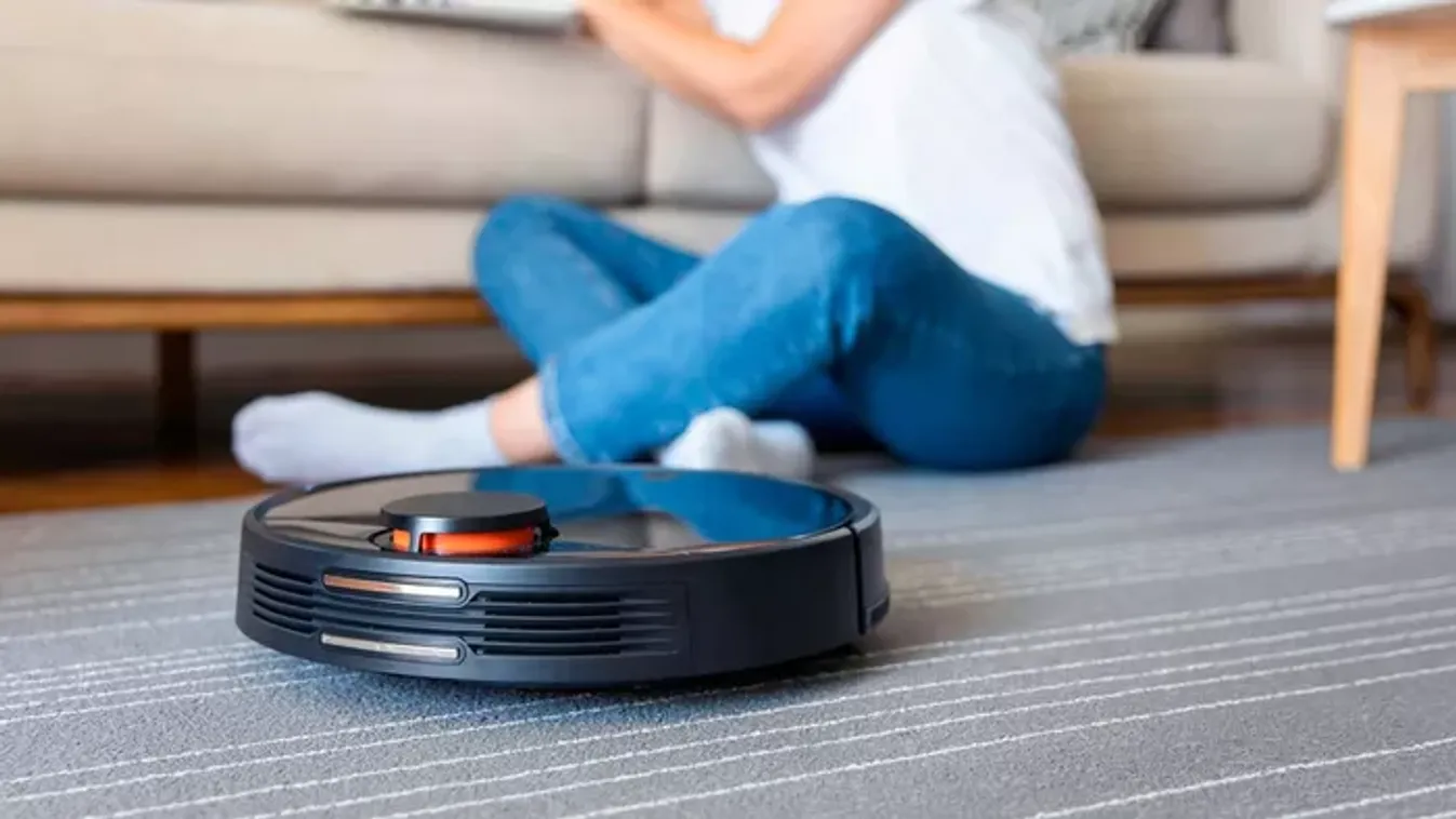 7 ezer robotporszívót tört fel véletlenül egy francia mérnök