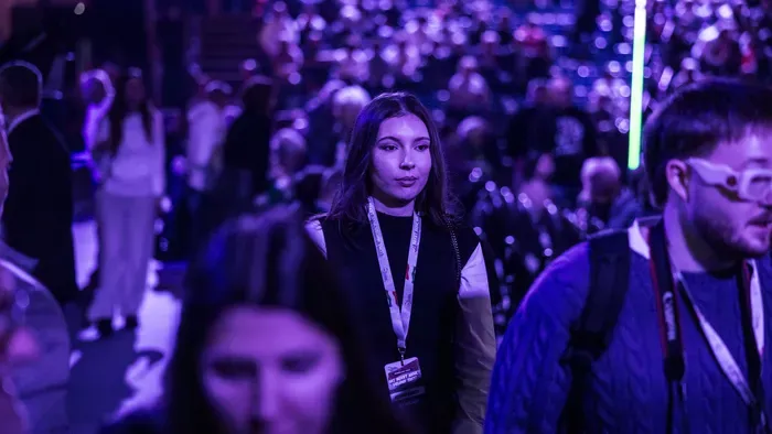 Megjöttek az első képek a szombathelyi Háborúellenes Gyűlésről