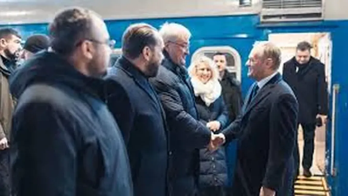 Váratlan Tusk és Zelenszkij találkozó Kijevben