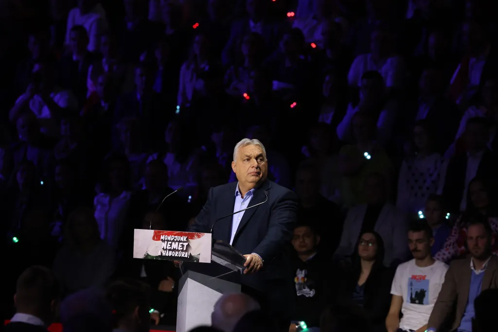 2025. 02. 07. DÁP, HEGY, háborúellenes gyűlés, szombathely 
Orbán Viktor 