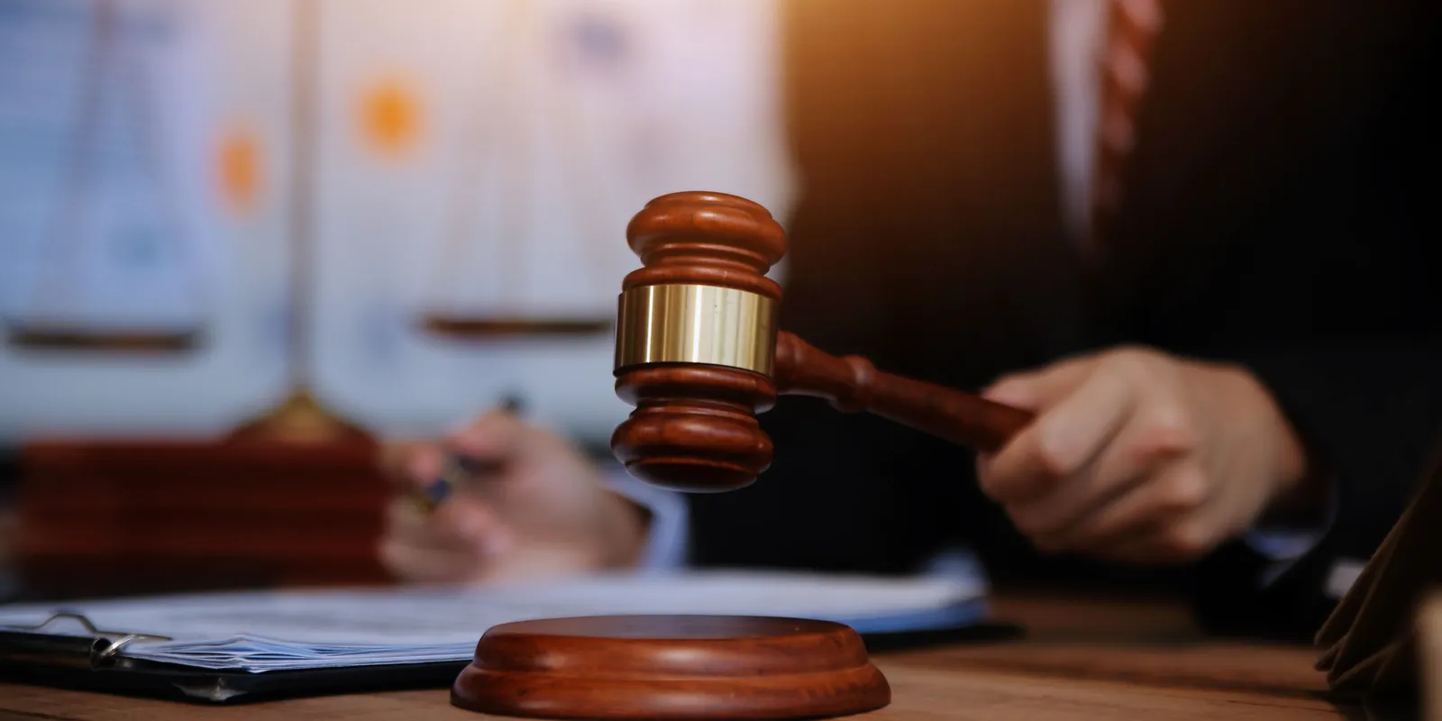 Ápolónőnek adta ki magát: 137 milliót csalt ki egy idős nőtől