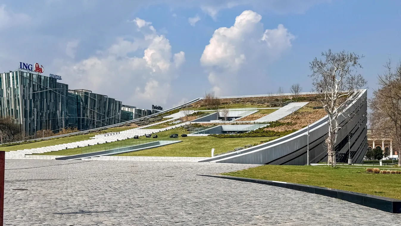 154 éve működik az intézmény.