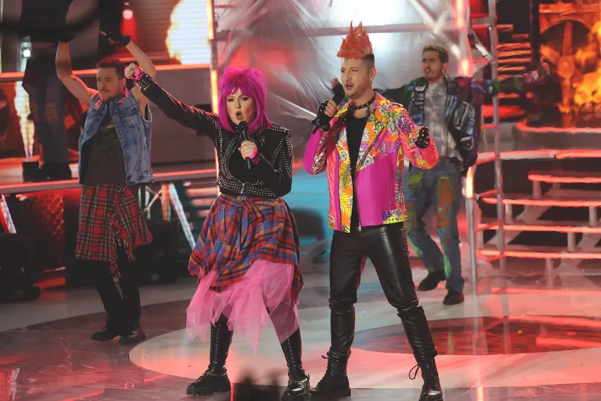 Peter Srámek Gáspár Beával szerepelt A Nagy Duettben.