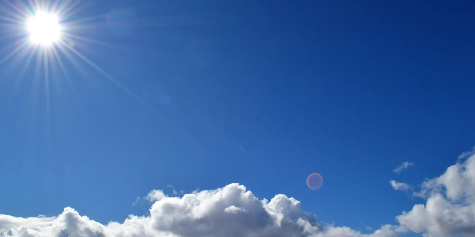 Időjárás: Egy csepp esőt sem hoz a tavaszi szél