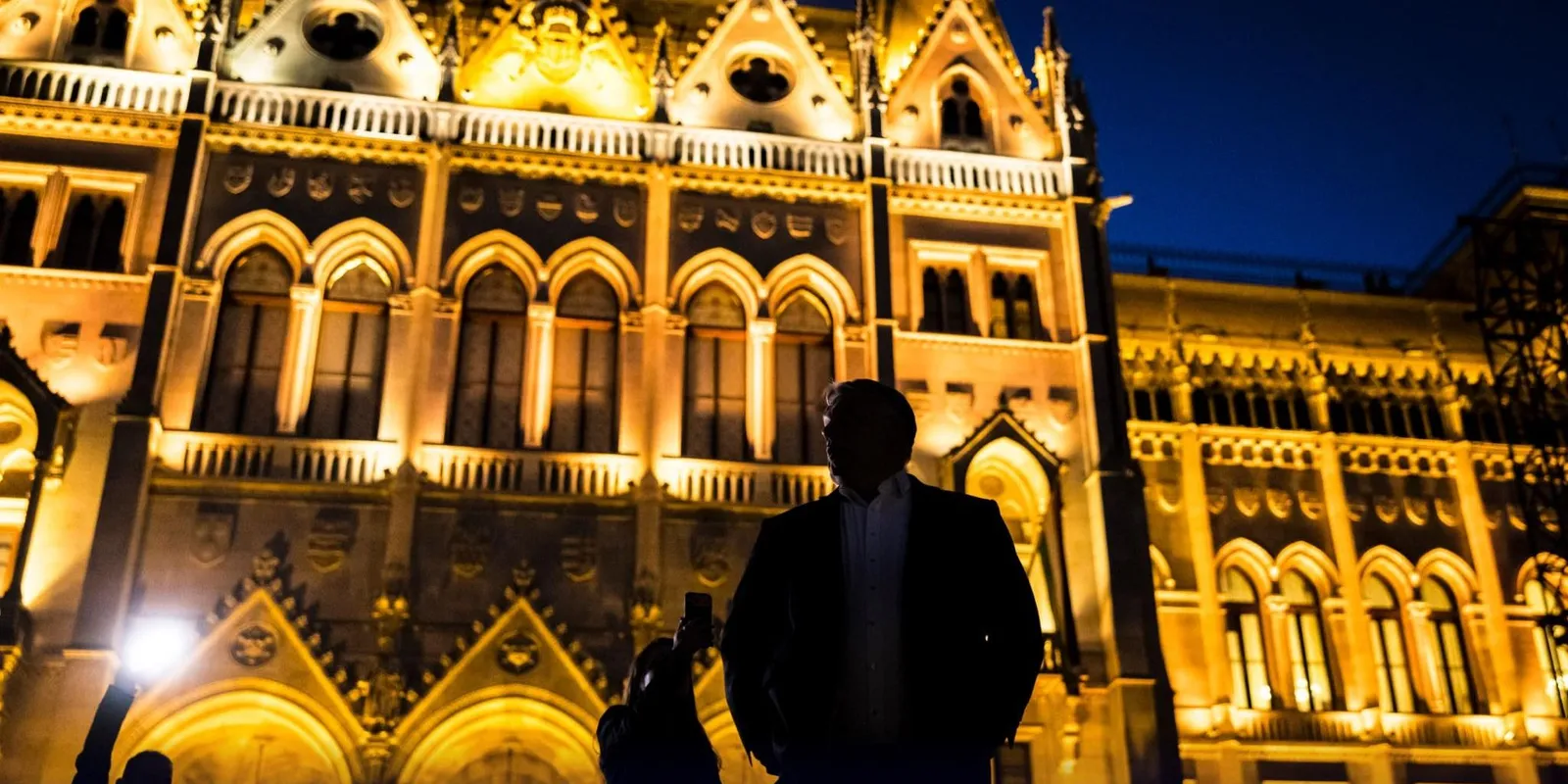 Orbán Viktor: Mindenkinek el kell jönni!