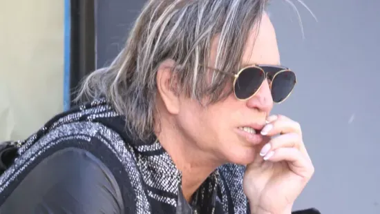 Döbbenet: Mickey Rourke hivatalosan elvesztette Los Angeles-i otthonát