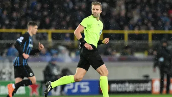 Rossz hírt kapott a Fradi, egy botrányhős fújja a sípot a sorsdöntő EL-meccsen