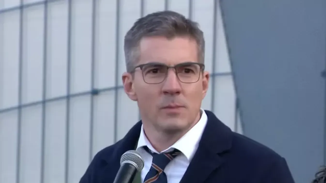 Kocsis Máté: Gyáva és férfiatlan dolog gyerekeket fenyegetni