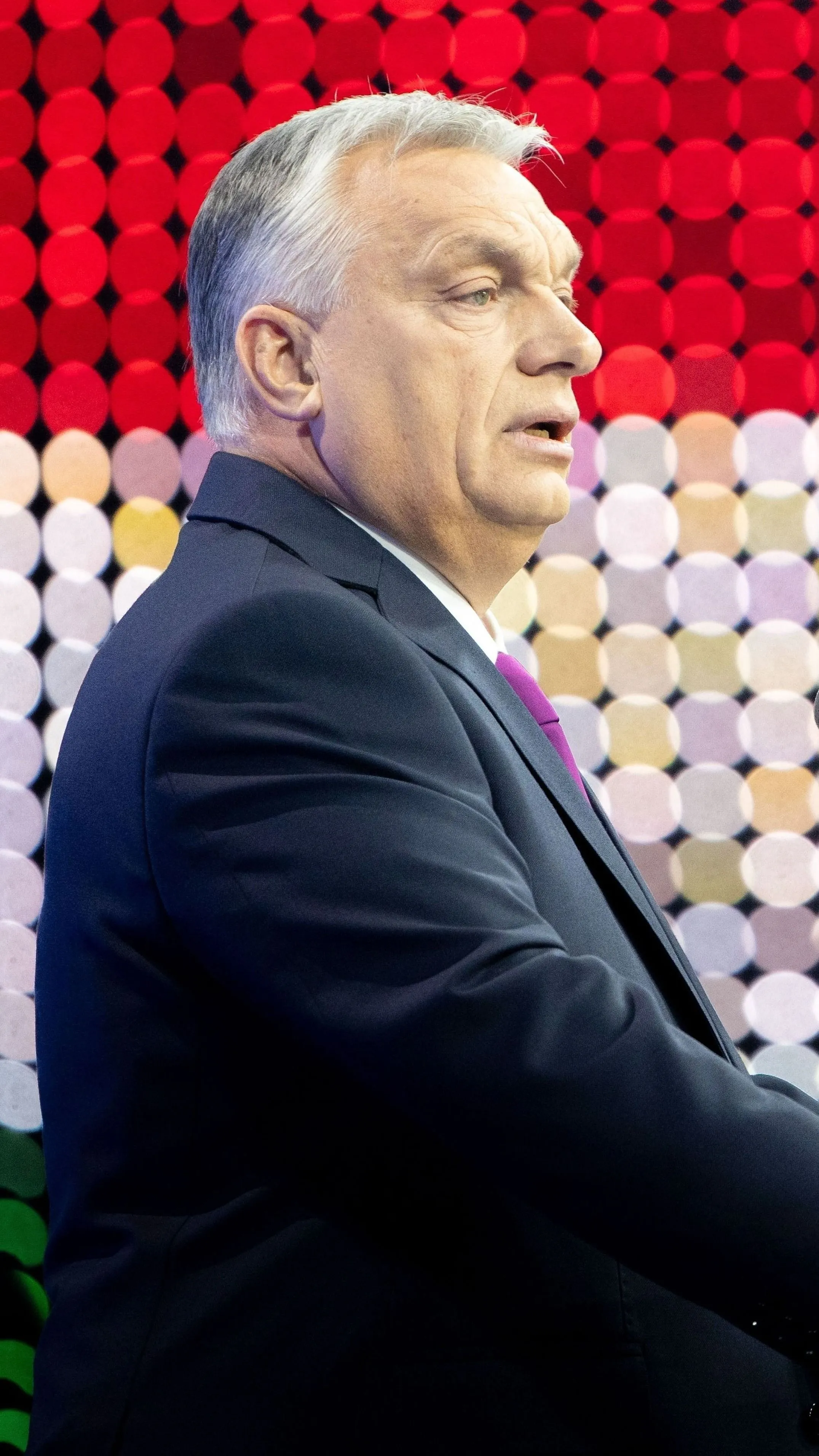 Orbán Viktor üzent Volodimir Zelenszkijnek!