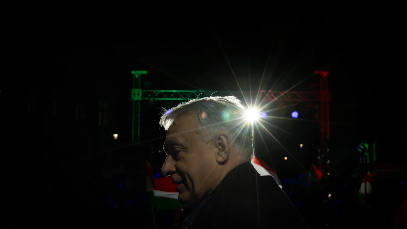 Orbán Viktor: Két erő küzd egymással.