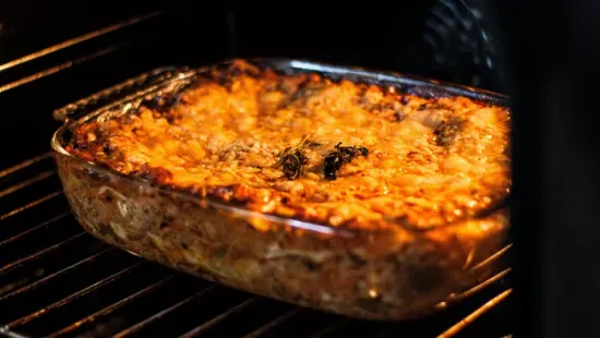 Kábítószert rejtett a családi ételbe, hogy megölje rokona születendő gyermekét