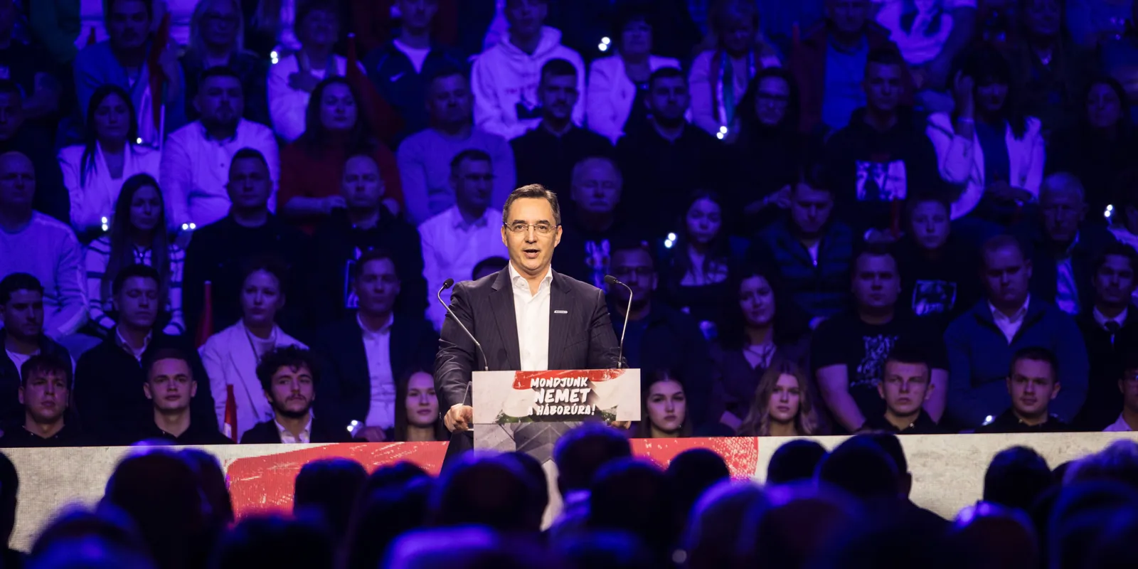 Debrecen polgármestere : A kormánypárt egyre erősebb