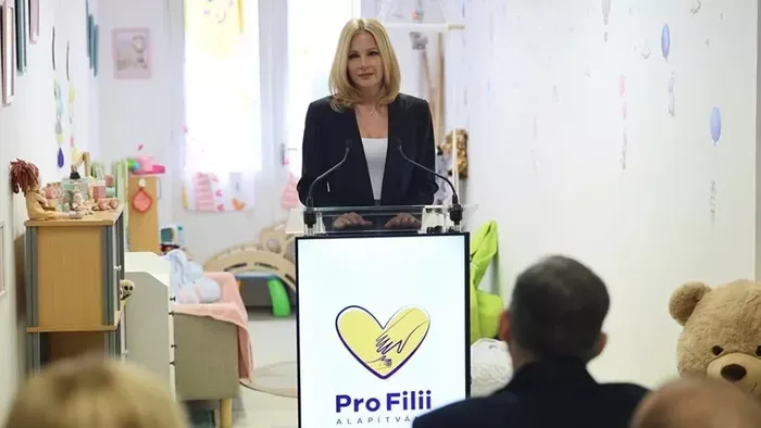 Mészáros Lőrinc és a Pro Filii 50 milliós segítsége