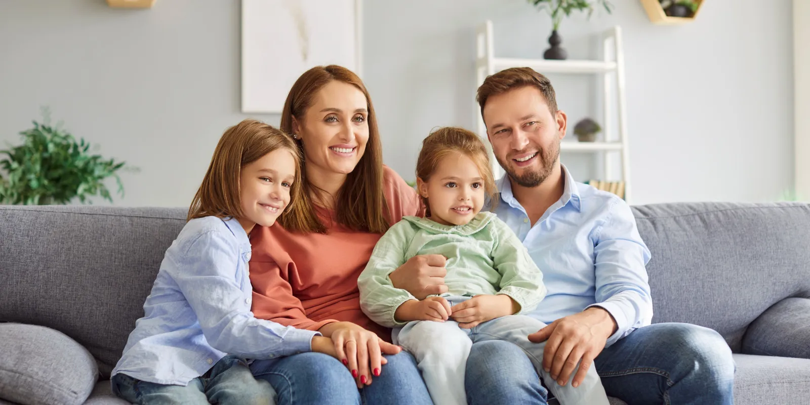 Megszűnnek a családtámogatások a Tisza-adóval