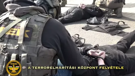 A "Kutya" és "Ali baba" ámokfutása: így működik az ukrán háborús maffia