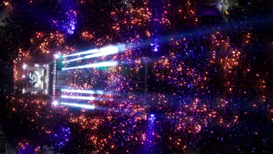 Fáklyák fénye, üdvrivalgás, óriási tömeg - Fotókon az egri Békemenet és nagygyűlés leglátványosabb pillanatai