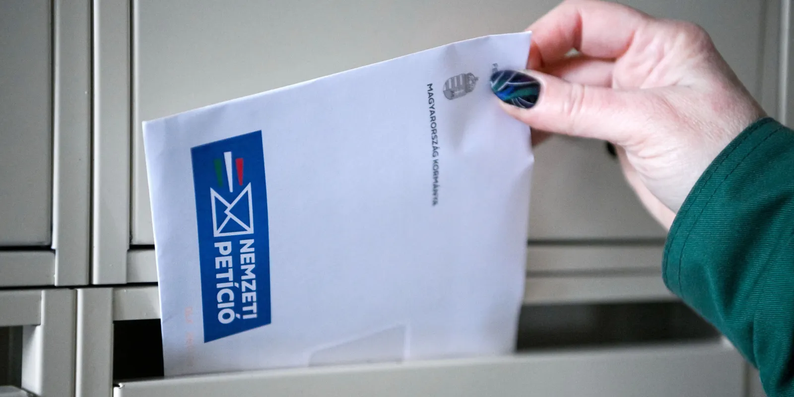 Üzenjük meg:  a magyarokat nem lehet fenyegetni