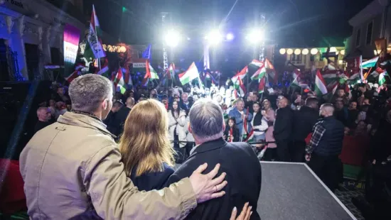 "4:0 ide!" Orbán Viktor negyedszerre is hatalmas tömeget mozgatott meg Szentendrén - Galéria