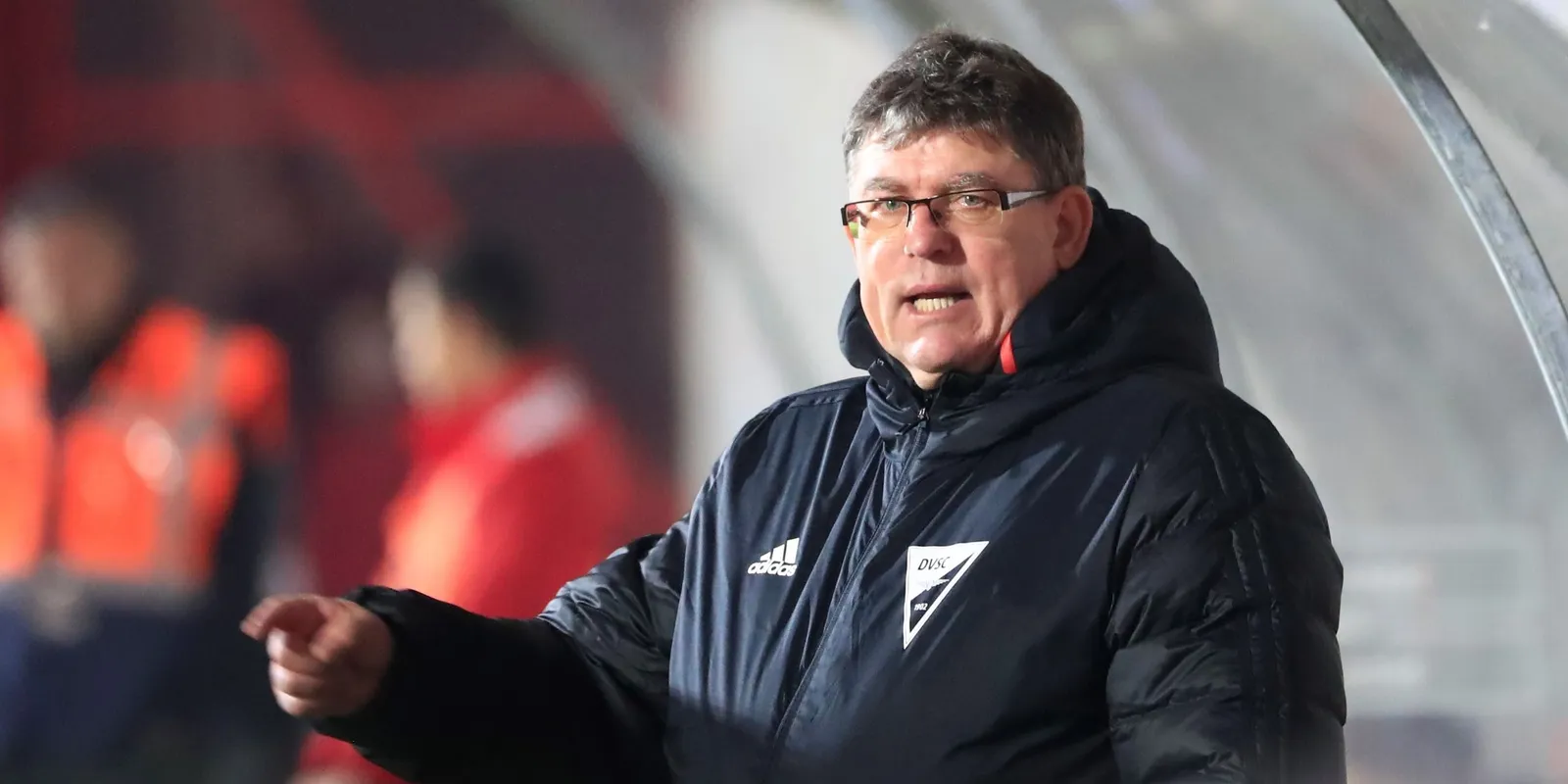 „Ég és föld most a különbség" - a Loki legendája is részt vett a háborúellenes gyűlésen