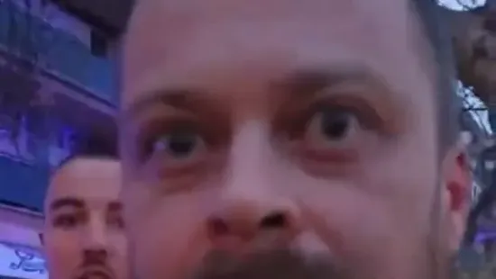 Újságírónőre támadt egy tiszás