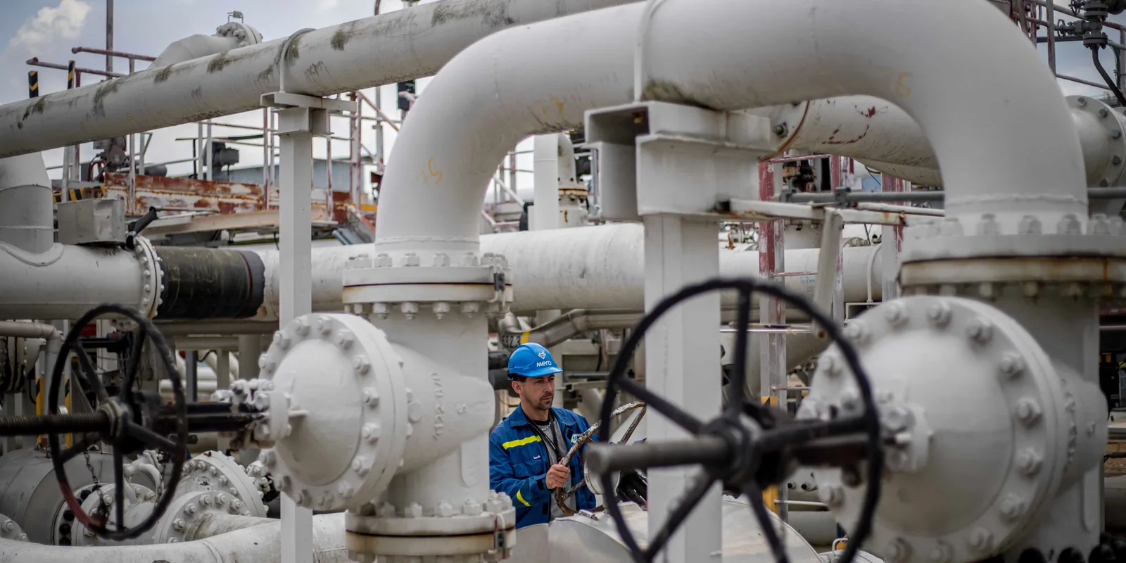 Olajárrobanás: Ideje, hogy Brüsszel elengedje a szankciókat!