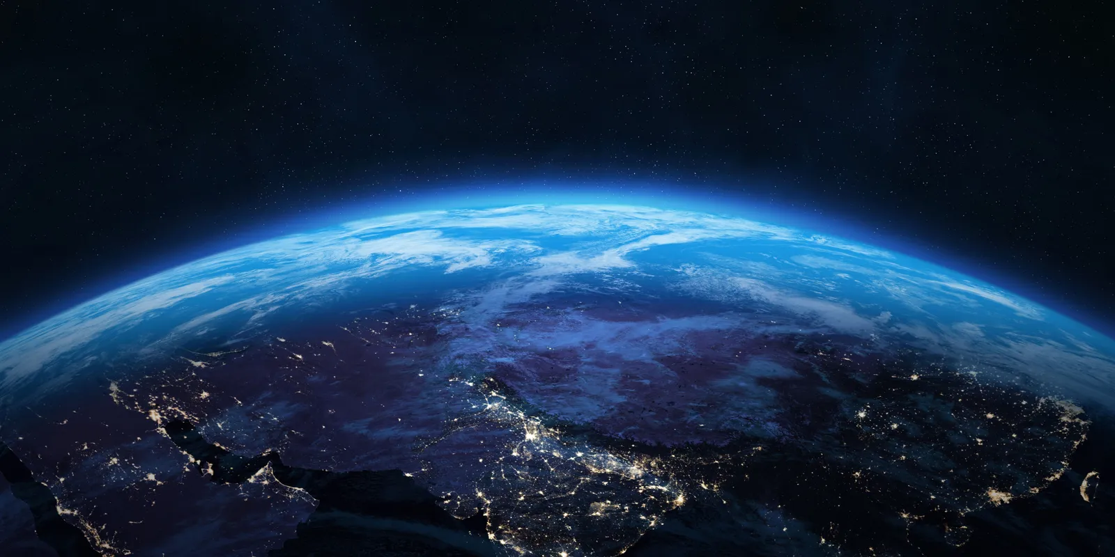 NASA-űrhajós magyarázta el, miért él hazugságban az emberiség