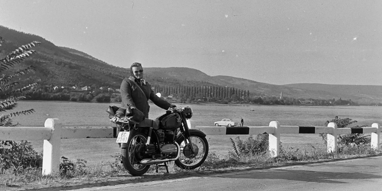 Végre itt a tavasz: Ébrednek a garázsban pihenő legendák!