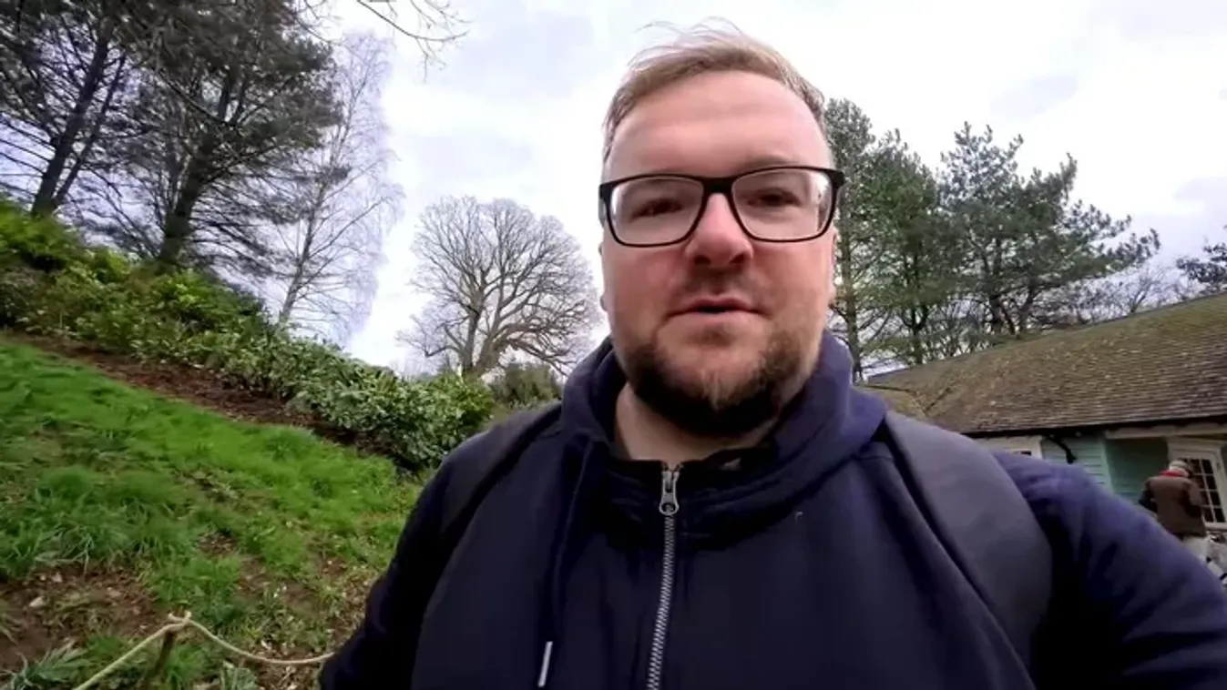 Csúcsragadozóval találta szembe magát egy férfi az erdőben