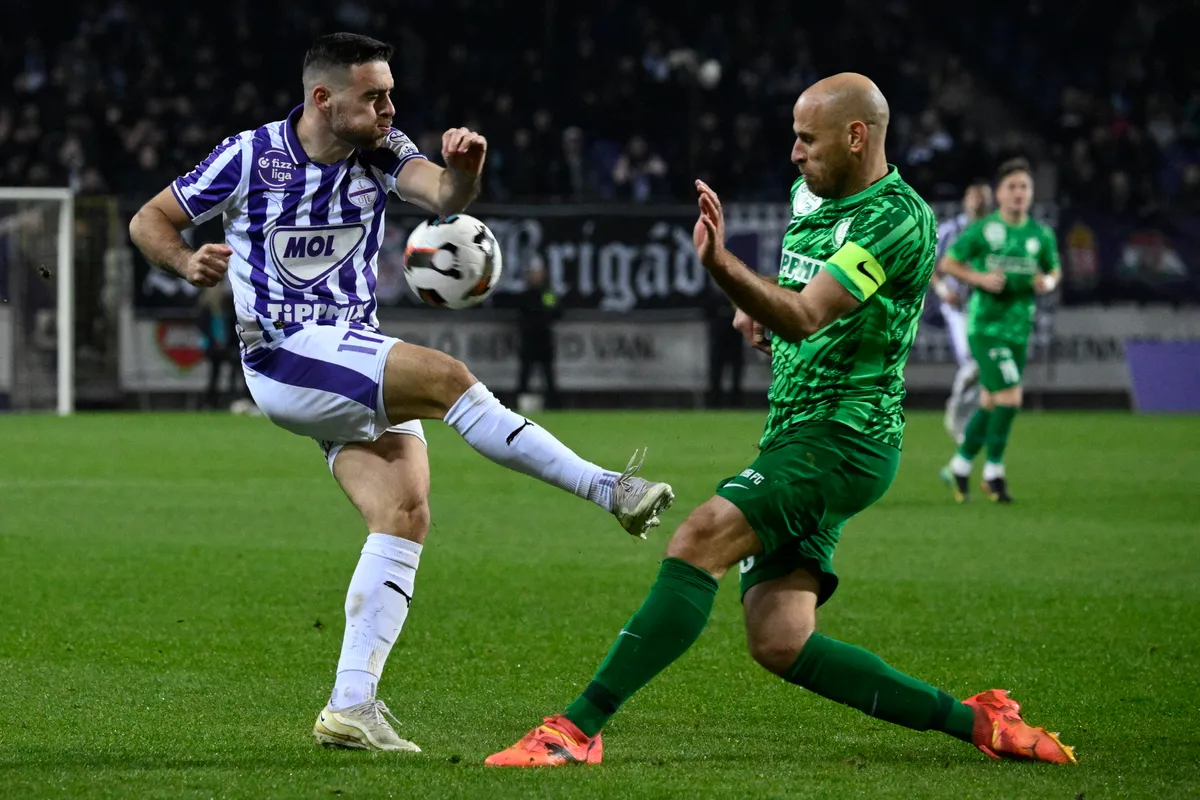 Aljosa Matko újpesti csatár balra