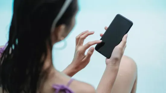 "A nap végén mind feliratkoztok rám" - Hatalmas keblei miatt szárnyal a szépség Onlyfans-karrierje