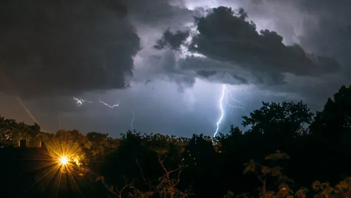 Érdemes elővenni az esernyőket! Erre lehet számítani ma