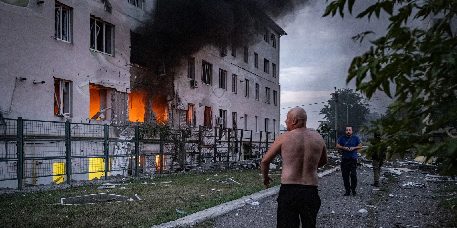 Több mint 240 ezer háborús bűncselekményt követtek el